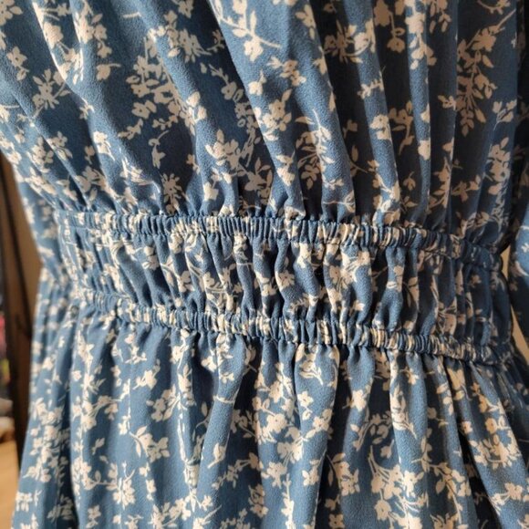 Long sleeve Boho floral Mini Dress (off the shoulder) - Picture 4 of 13